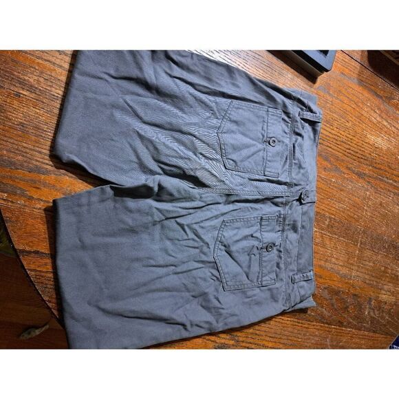 Size 10 GH Bass Grey Cotton Pants with Pockets and Belt Loops - Picture 4 of 4